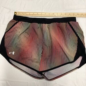 UNDER ARMOUR Women's Multicolor Striped Athletic Shorts RUNNING